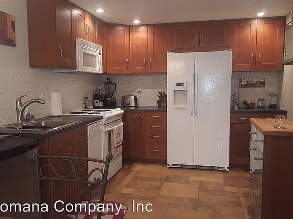 3rd image of 6566 College Grove Dr Unit 95