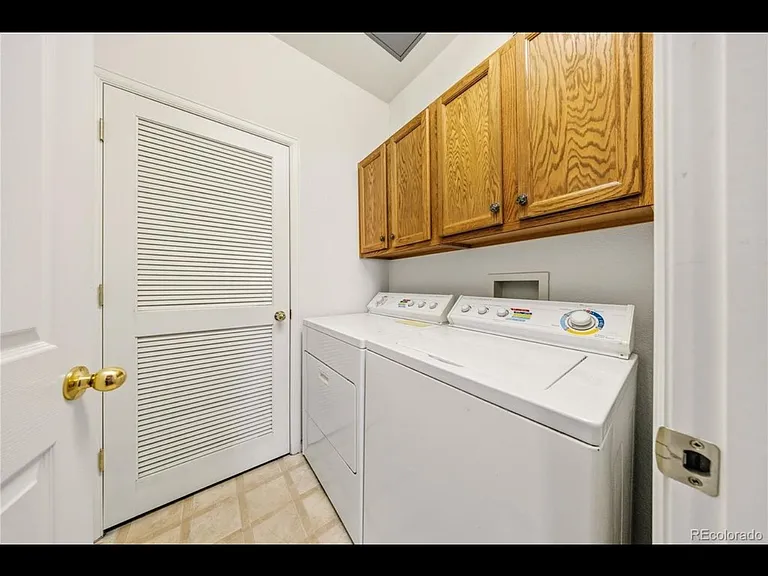 7777 E 23rd Ave #101 — Photo 30