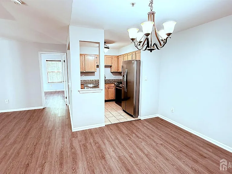 434 Waterford Dr — Photo 25