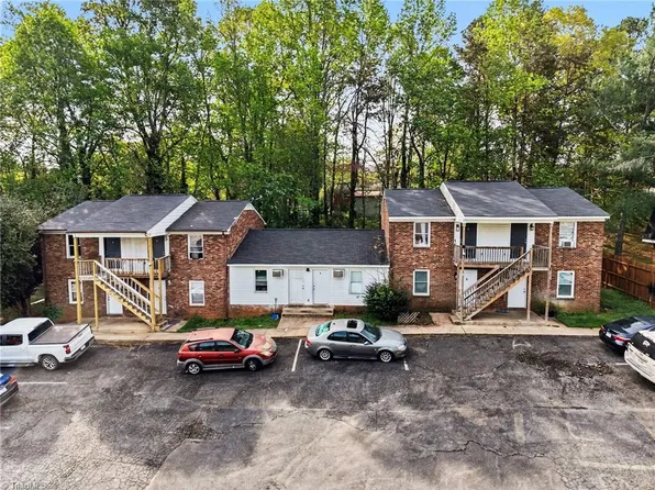 1954 Lakeview Rd, Asheboro, NC 27203