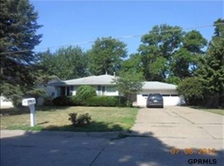 1127 N K St, Fremont, NE 68025