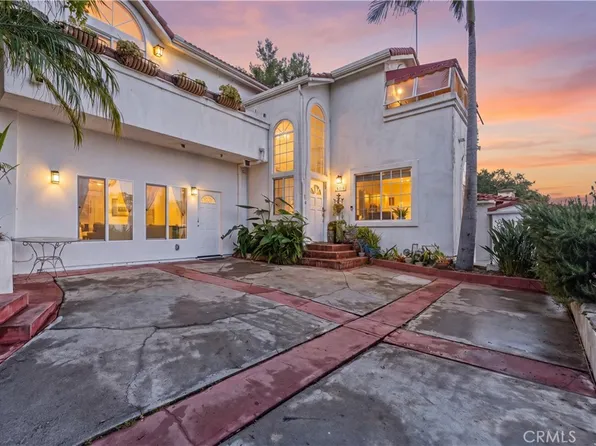 612 Alta Vista Dr, Glendale, CA 91205