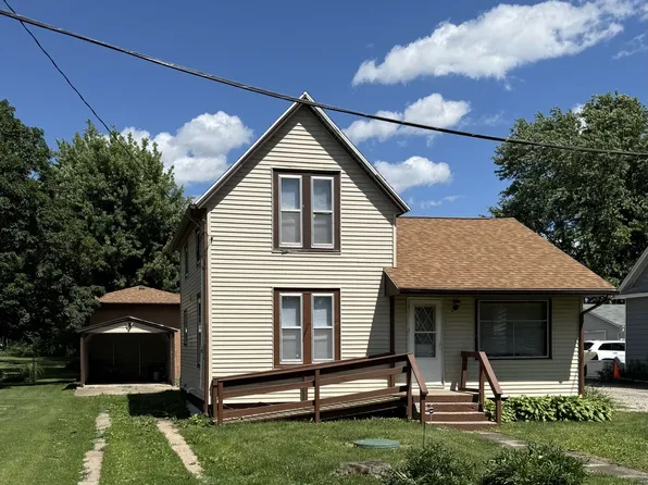 14180 Elmira Rd, Toulon, IL 61483