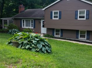 20 Rugby Rd, Shelton, CT 06484