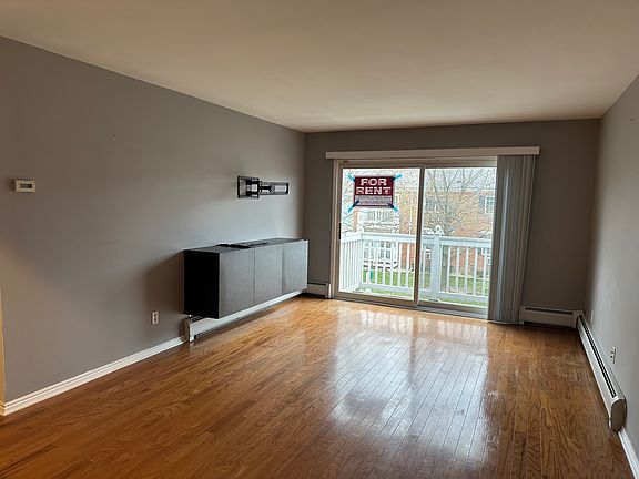 2nd image of 2440 Parmenter Blvd APT 203