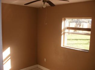 2442 Fishermans Paradise Rd, Apopka, FL 32703