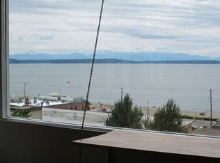 2424 Hobart Ave SW, Seattle, WA 98116