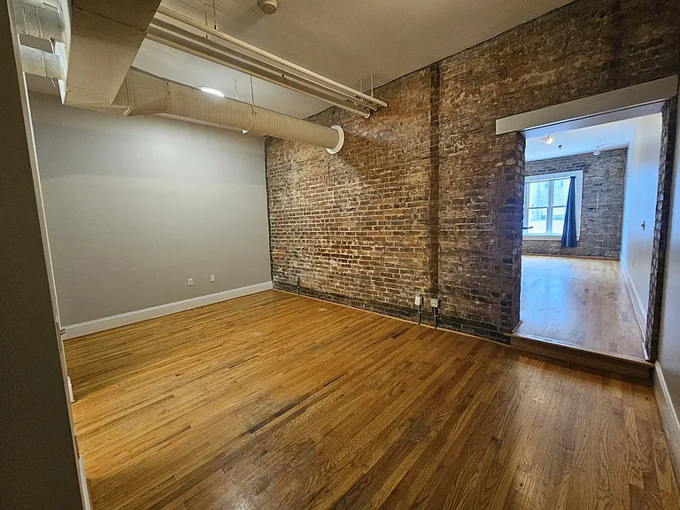 1417 Market St #26 — Photo 13