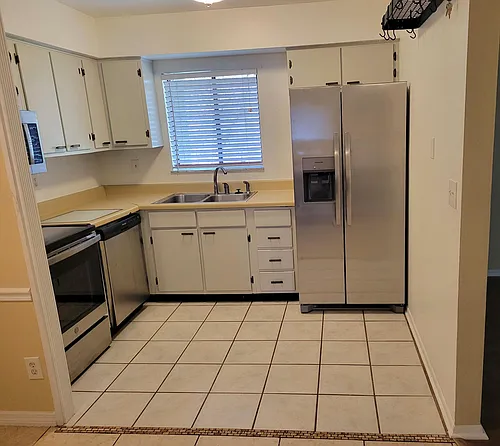 172 Springwood Cir #C Photo 1