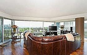 3rd image of 1720 Maple Ave APT 1410