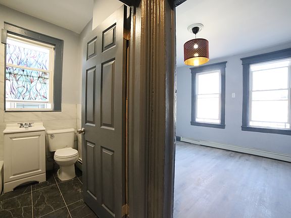 2nd image of 112 Neptune Ave APT 3R
