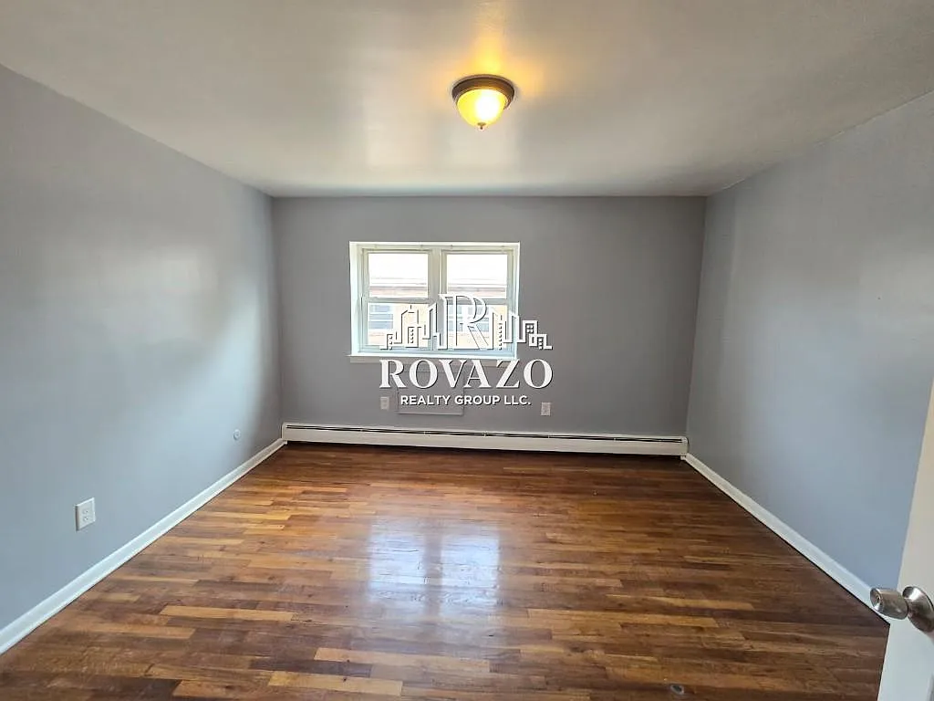 Building Photo - 80 Grafton Ave #C23