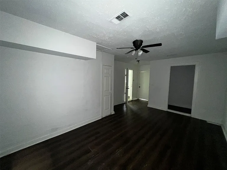9306 Saint Lo Rd — Photo 9