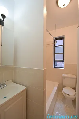 Rented by Uptown Flats LLC | media 23