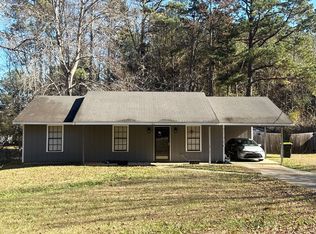 3426 Dobbs Rd, Alexander City, AL 35010