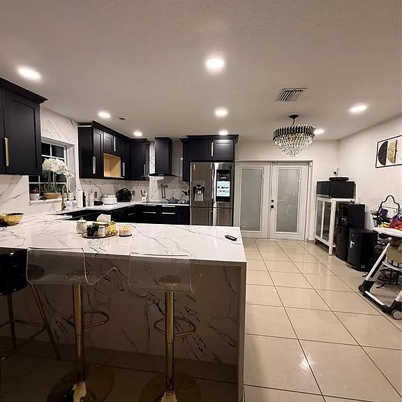 1305 E Louise Ave — Photo 9
