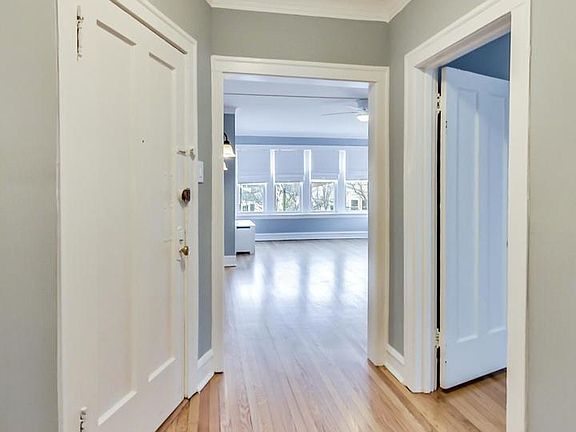 4th image of 5115 N Ashland Ave #3N