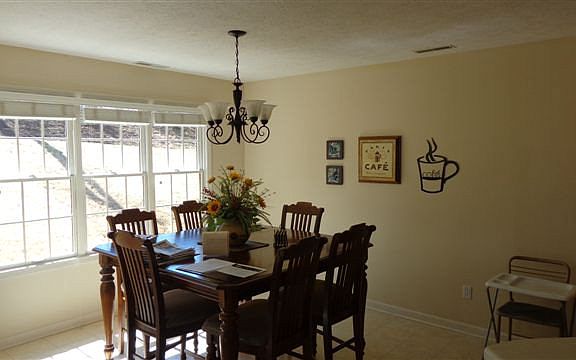 3rd image of 321B Paris Harbor Dr