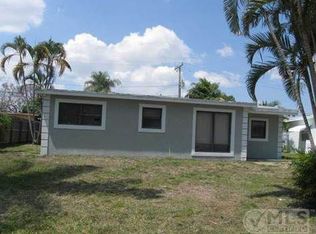 1913 Calico Rd, West Palm Beach, FL 33415