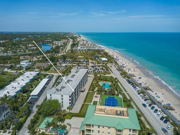 4141 Ocean Dr #402 — Photo 23