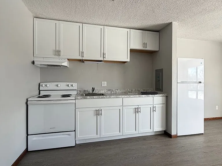 17253 County Highway J — Photo 3