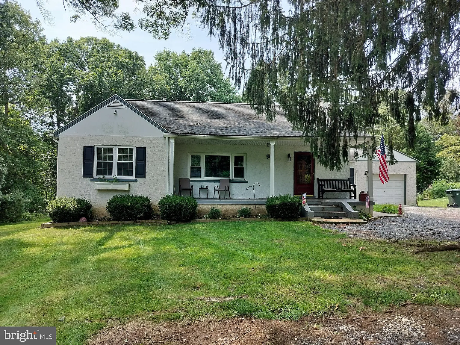 3 bed, 1591 sqft, $2,400 — Photo 1