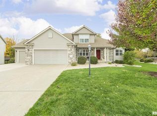 7111 N Bradford Pl, Peoria, IL