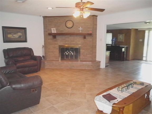 3rd image of 1500 Ocotilla Dr