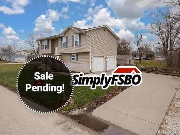 901 8th St, Colona, IL 61241