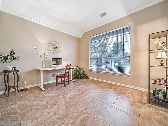 5th image of 22615 Wixford Ln