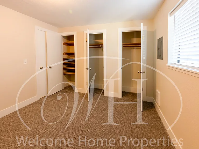 1200 SE Broadway Ave — Photo 16