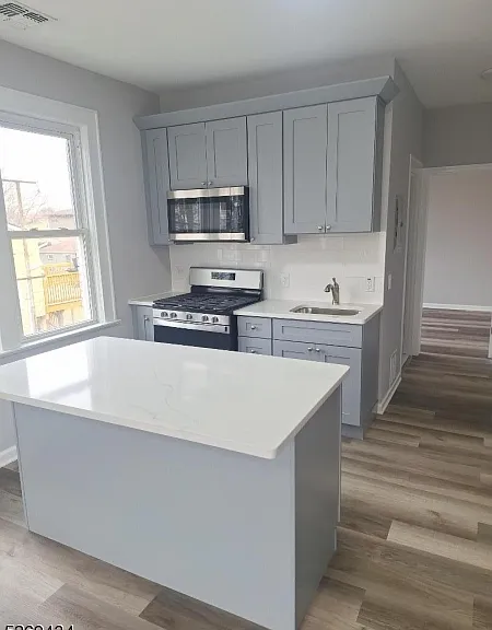 249 W Linden Ave — Photo 2