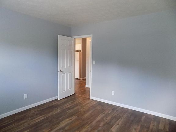 3rd image of 5721 Whispering Way APT 4