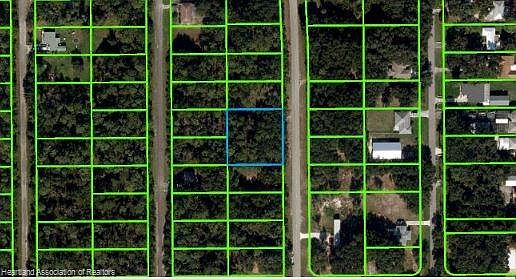 1st image of 446 Highlands Lake Dr