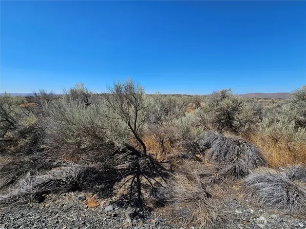 1 W Coyote Trail, Ephrata, WA 98823