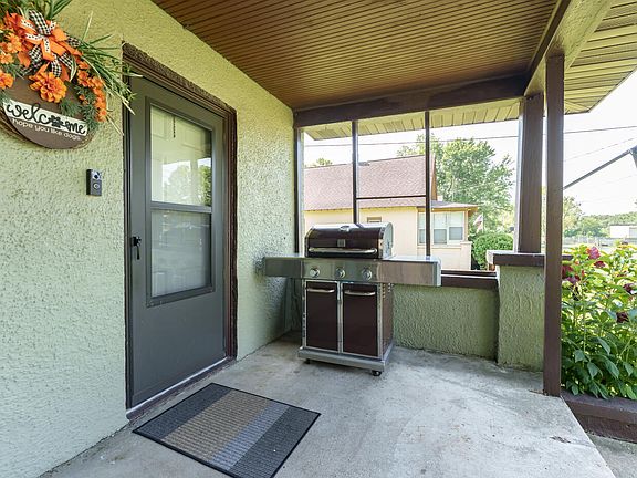 3rd image of 130 Beulah Ave