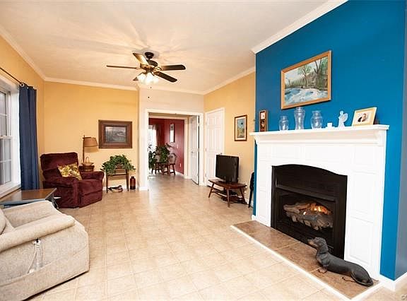 Living Room with Gas Fireplace