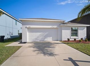1506 Climbing Dayflower Dr, Ruskin, FL 33570