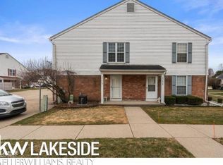 35662 Stillmeadow Ln, Clinton Township, MI