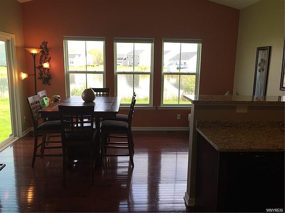 4th image of 16 Skylark Ln