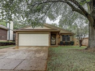 5911 Santa Fe Dr, Arlington, TX 76017