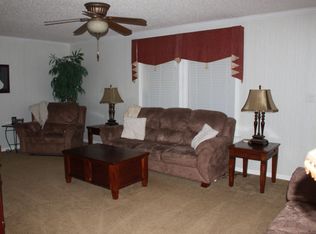 909 Waioli St, Honolulu, HI 96825