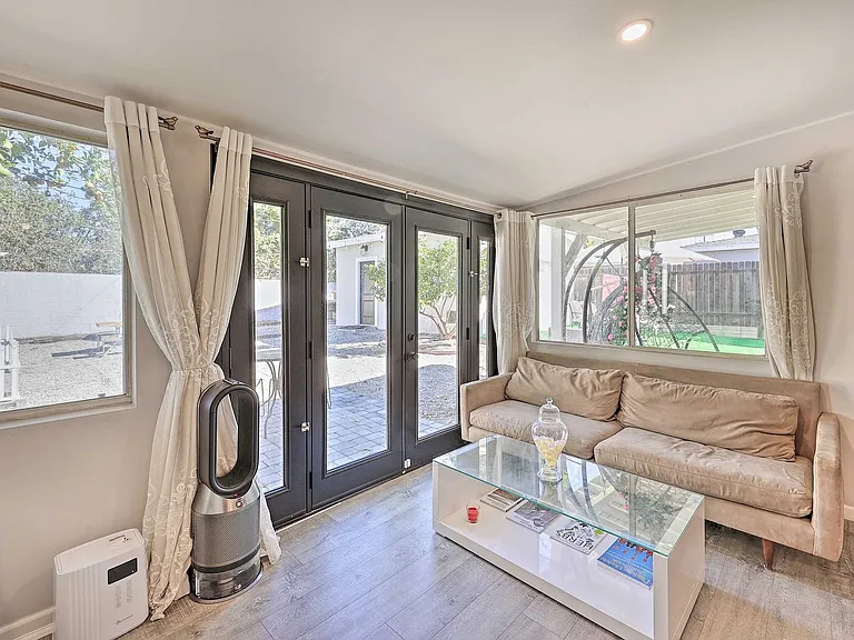1051 Amador St — Photo 27