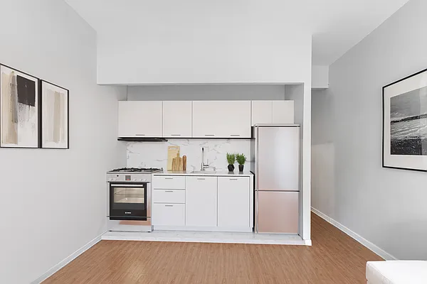 Sold by Compass | media 6