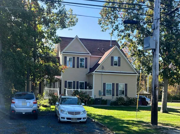 411 Beach Ave, Manahawkin, NJ 08050