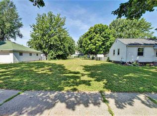 1035 Neville Ave, Green Bay, WI 54303