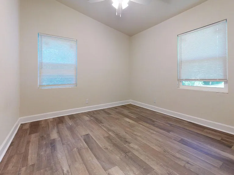 1694 Sharkey St — Photo 10