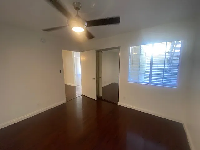 404 W 4th St #4 — Photo 7