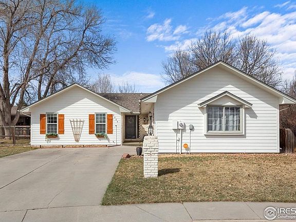 3rd image of 3005 White Oak Ct