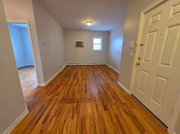 225 West Madison, 225 W Madison Ave #227D, Dumont, NJ 07628